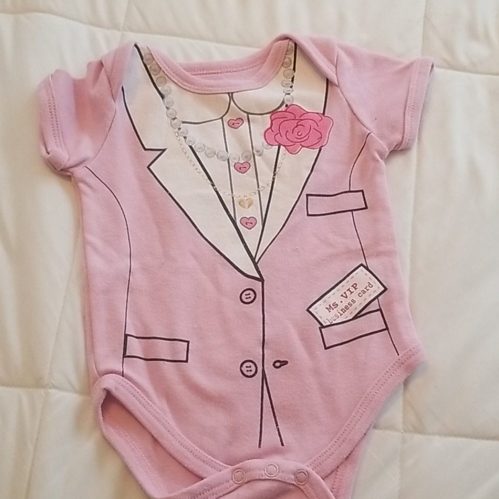 Mon Cheri Baby All in one - 3-6M